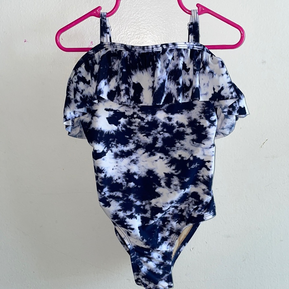One piece kid swimsuit
